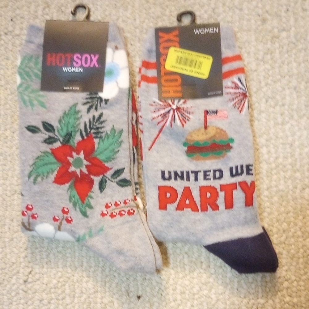 Hot Sox Women's Holiday and Party Socks Set